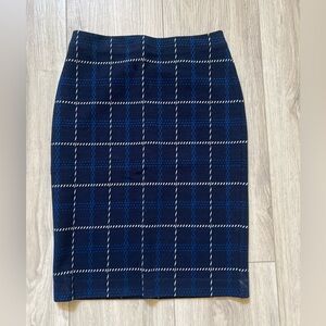 (New) Ann Taylor Knit Skirt, XS